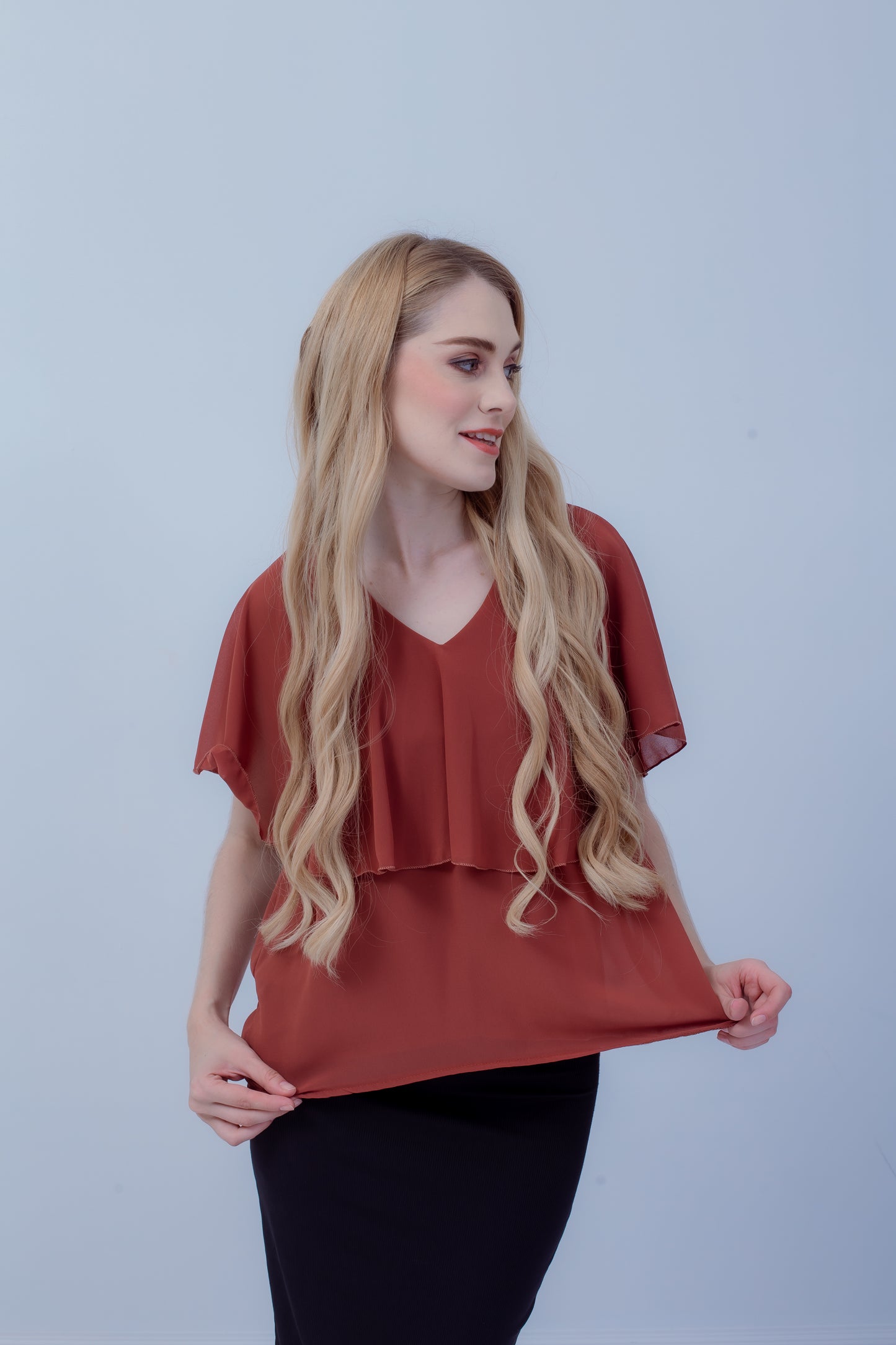 Maternity: Chiffon Stillbluse mit Reißverschluss, V-Hals