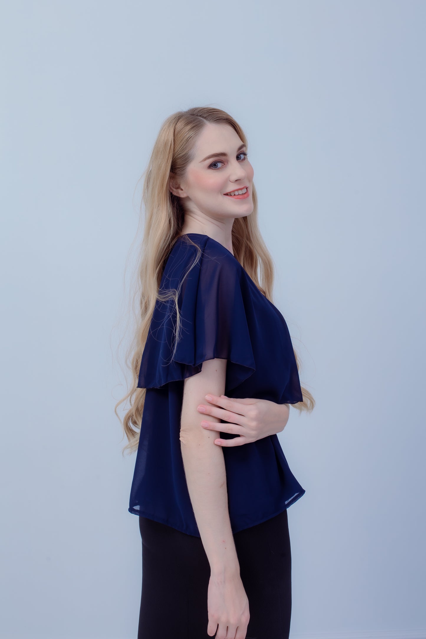 Maternity: Chiffon Stillbluse mit Reißverschluss, V-Hals