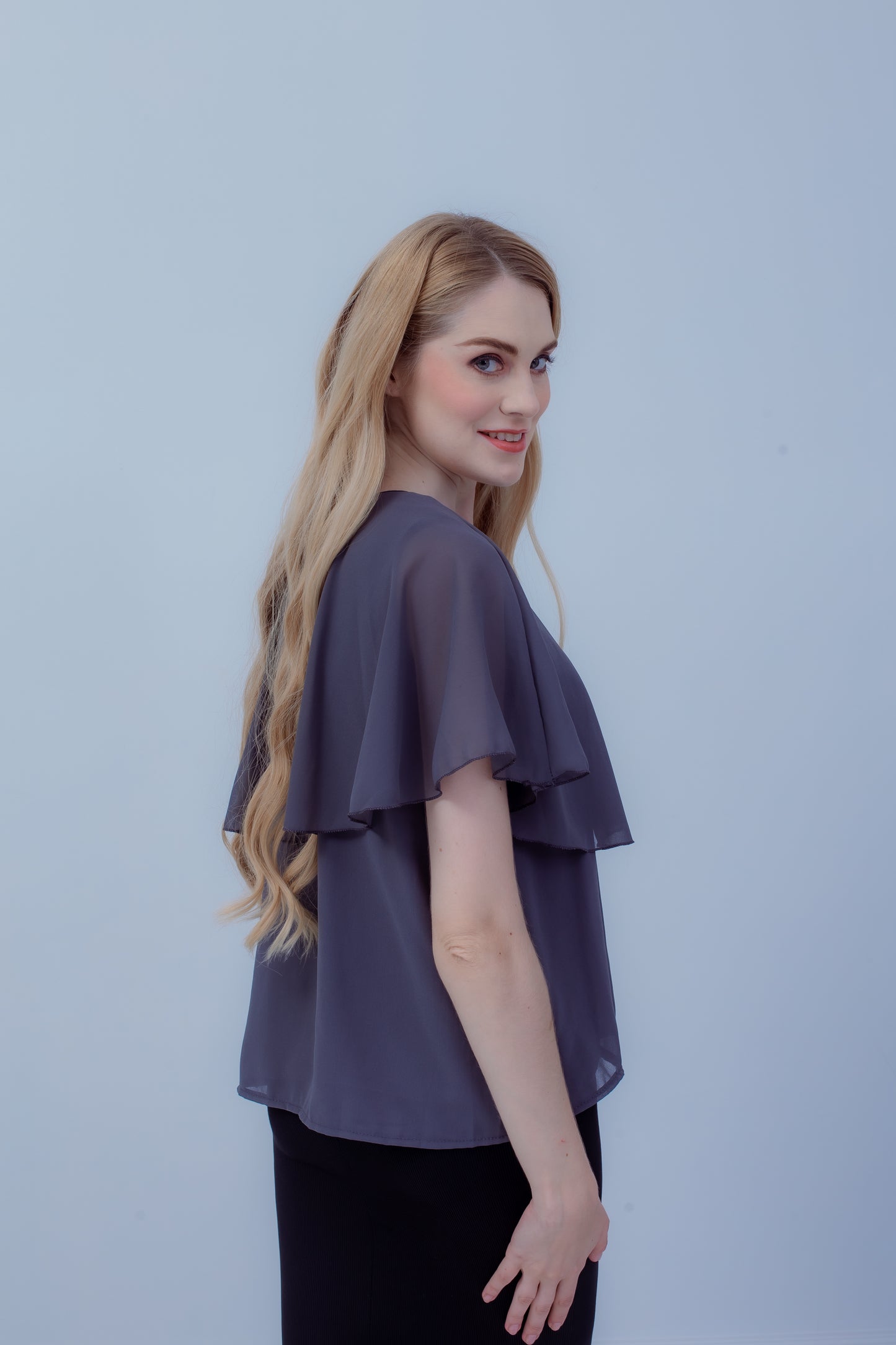 Maternity: Chiffon Stillbluse mit Reißverschluss, V-Hals
