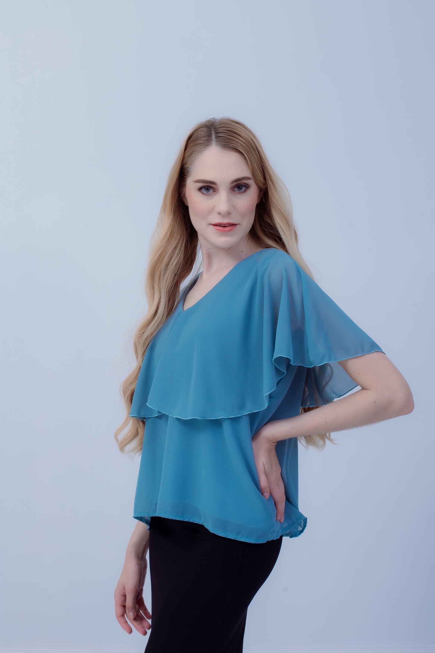 Maternity: Chiffon Stillbluse mit Reißverschluss, V-Hals