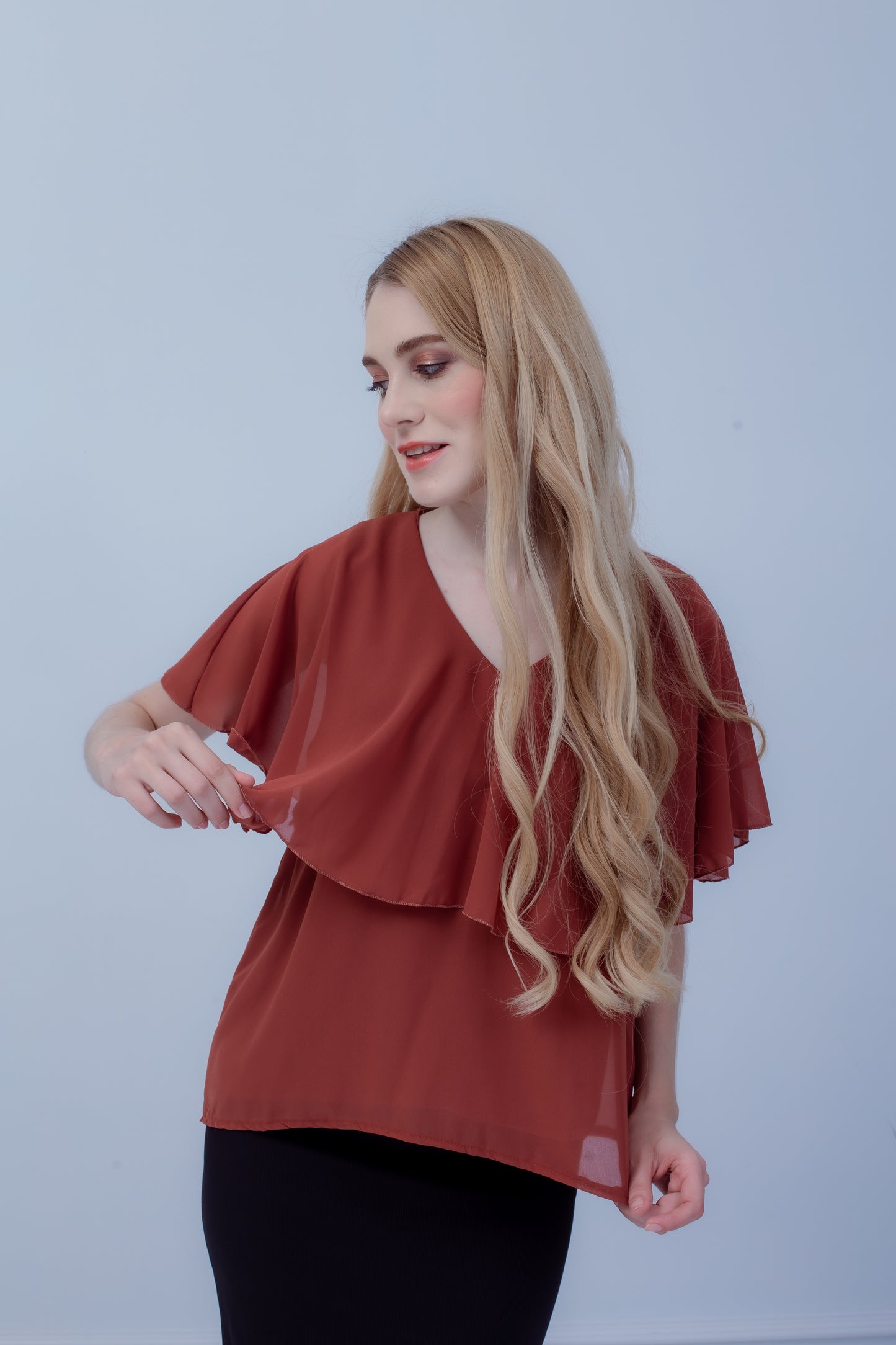 Maternity: Chiffon Stillbluse mit Reißverschluss, V-Hals