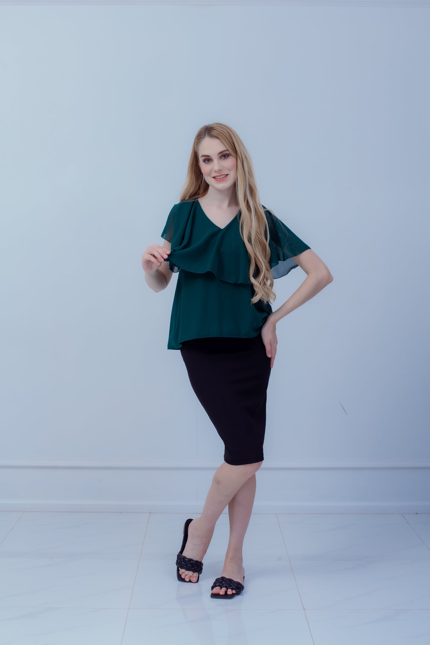 Maternity: Chiffon Stillbluse mit Reißverschluss, V-Hals
