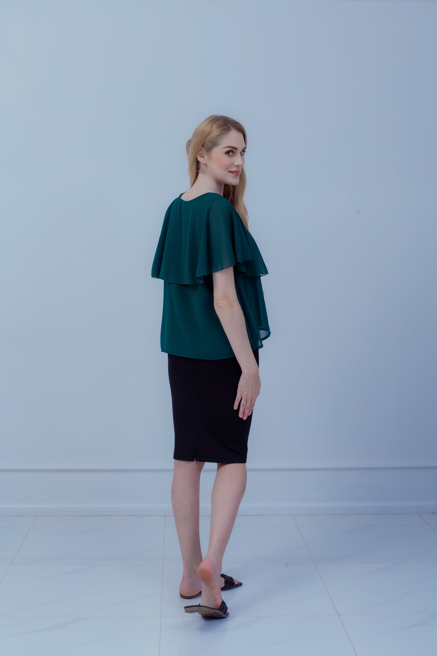Maternity: Chiffon Stillbluse mit Reißverschluss, V-Hals