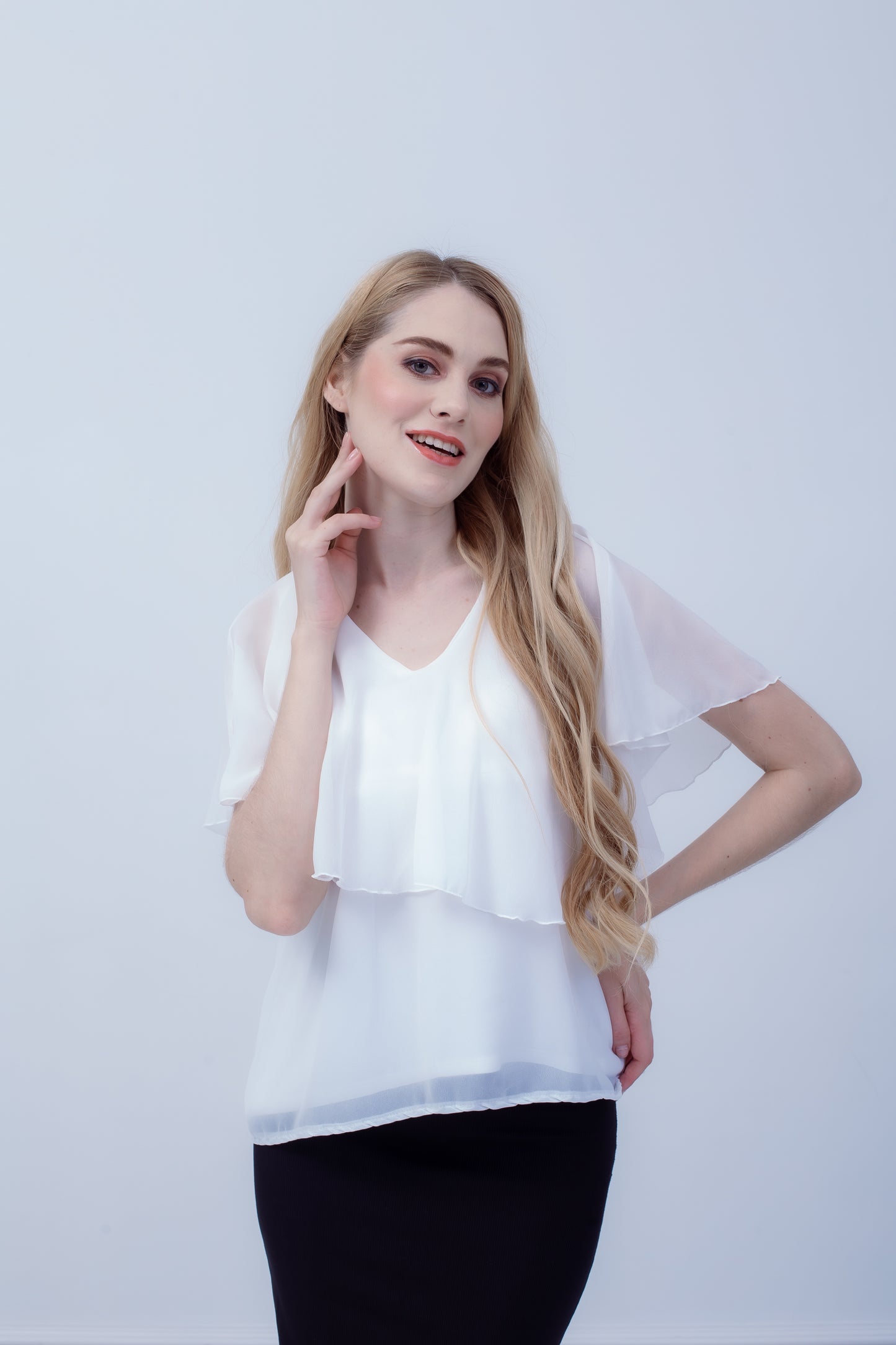 Maternity: Chiffon Stillbluse mit Reißverschluss, V-Hals